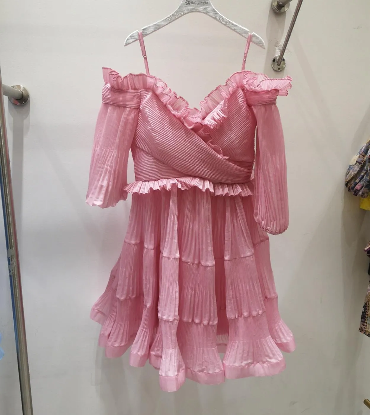 Abiti eleganti per le donne 2023 Designer di lusso Festa da sera Marca Scollo a V Increspature Manica svasata Elastico in vita G